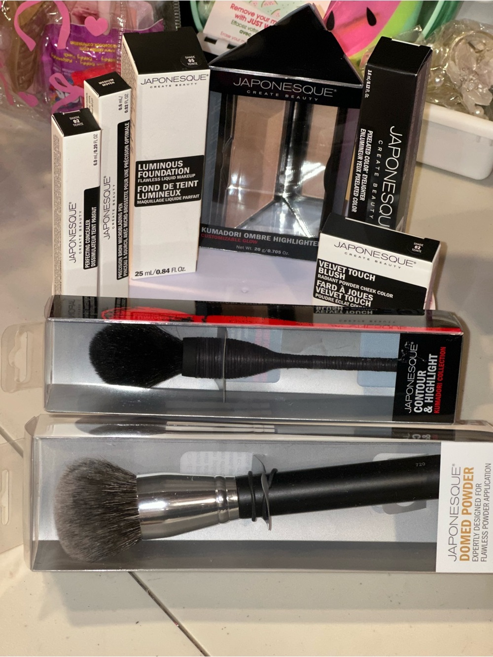 JAPONESQUE Makeup Brush & Cosmetic Set